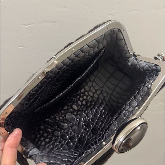 Real Shearling Leather Handmade Push Lock Frame Shoulder Bag, Crossbody - Picture 13 of 15